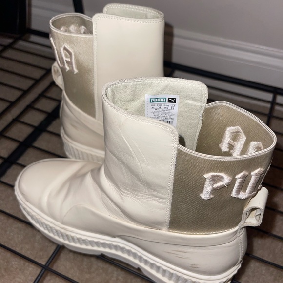 Off white puma moon boots - Picture 2 of 2